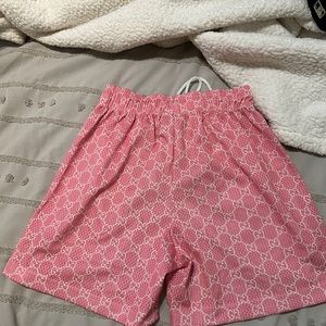 pink gucci bravest studios shorts fit small - large